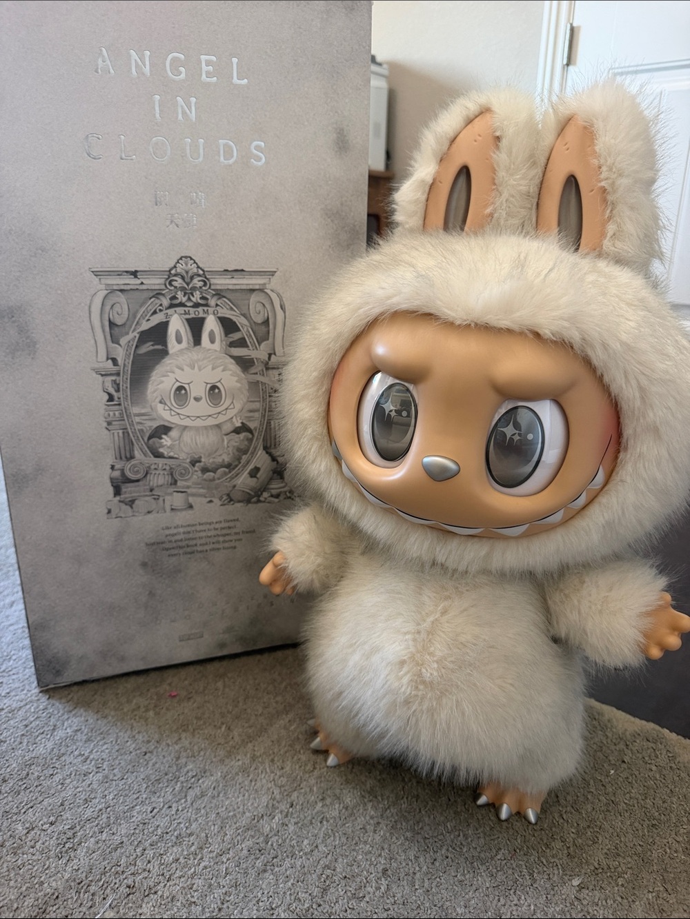 Like New! Pop Mart Zimomo Angel in Clouds (58cm)